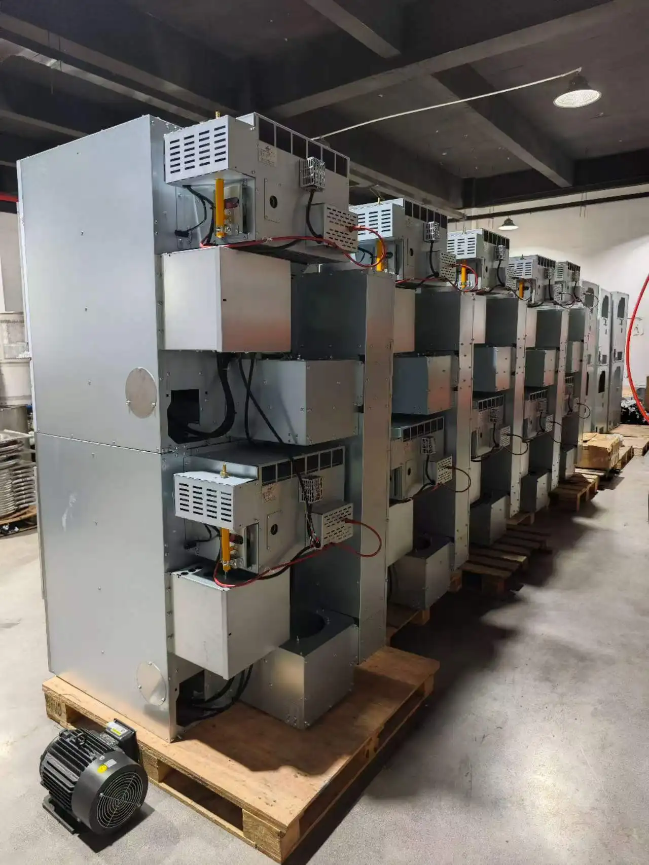 Industrial Stacked Heat Pump Dryer Machine, Double Load Self-Service Laundry Equipment with 4G/WiFi & Coin/Card Payment - Image 2